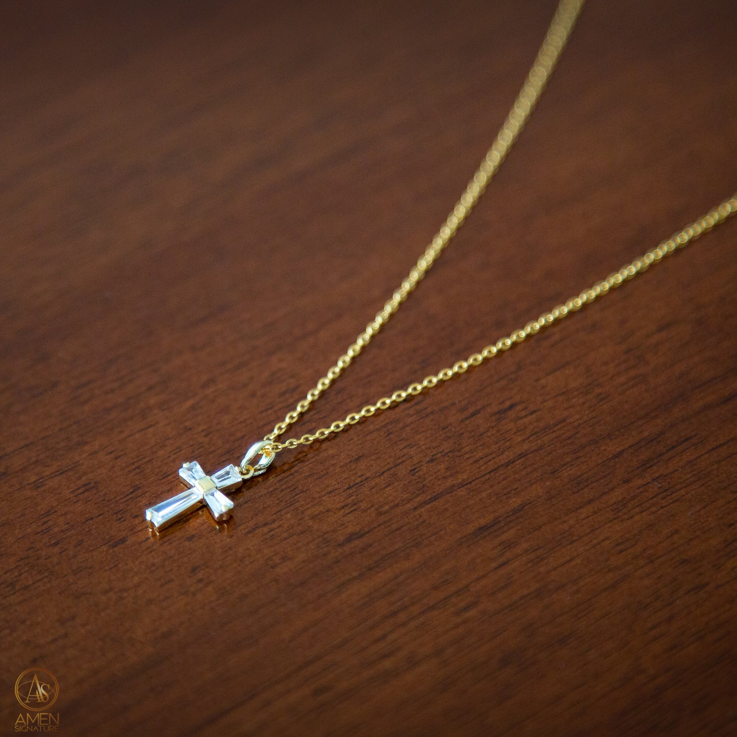 Collier Croix Éclat - Acier inoxydable 316L - Zircon et Plaqué Or