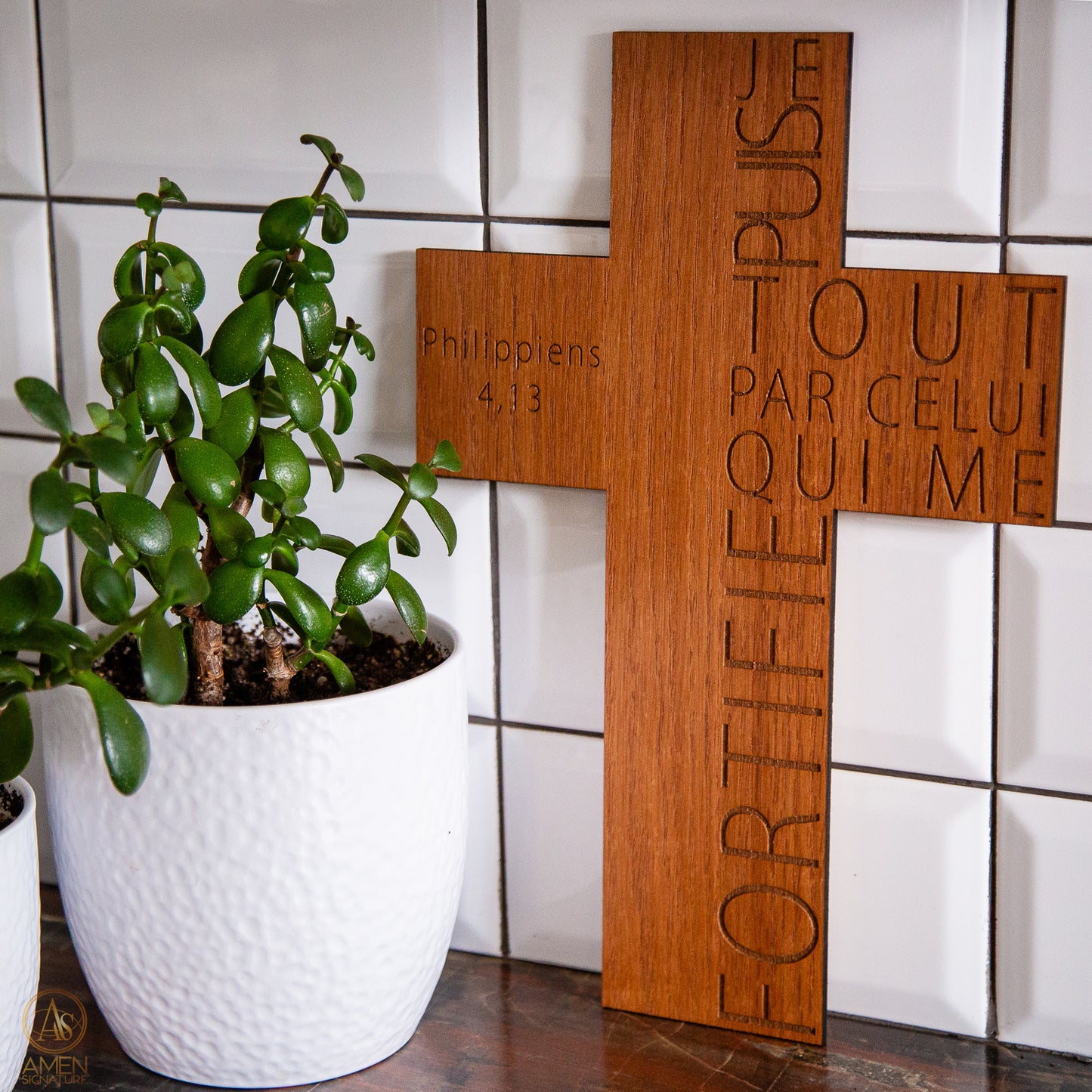 Croix en bois - Philippiens 4,13
