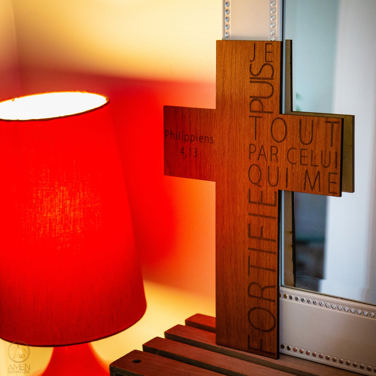 Croix en bois - Philippiens 4,13