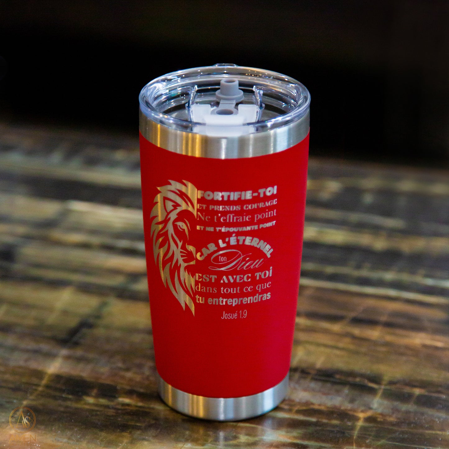 Tasse isotherme noire ou rouge gravée - Fortifie-toi | Josué 1,9 - Personnalisation